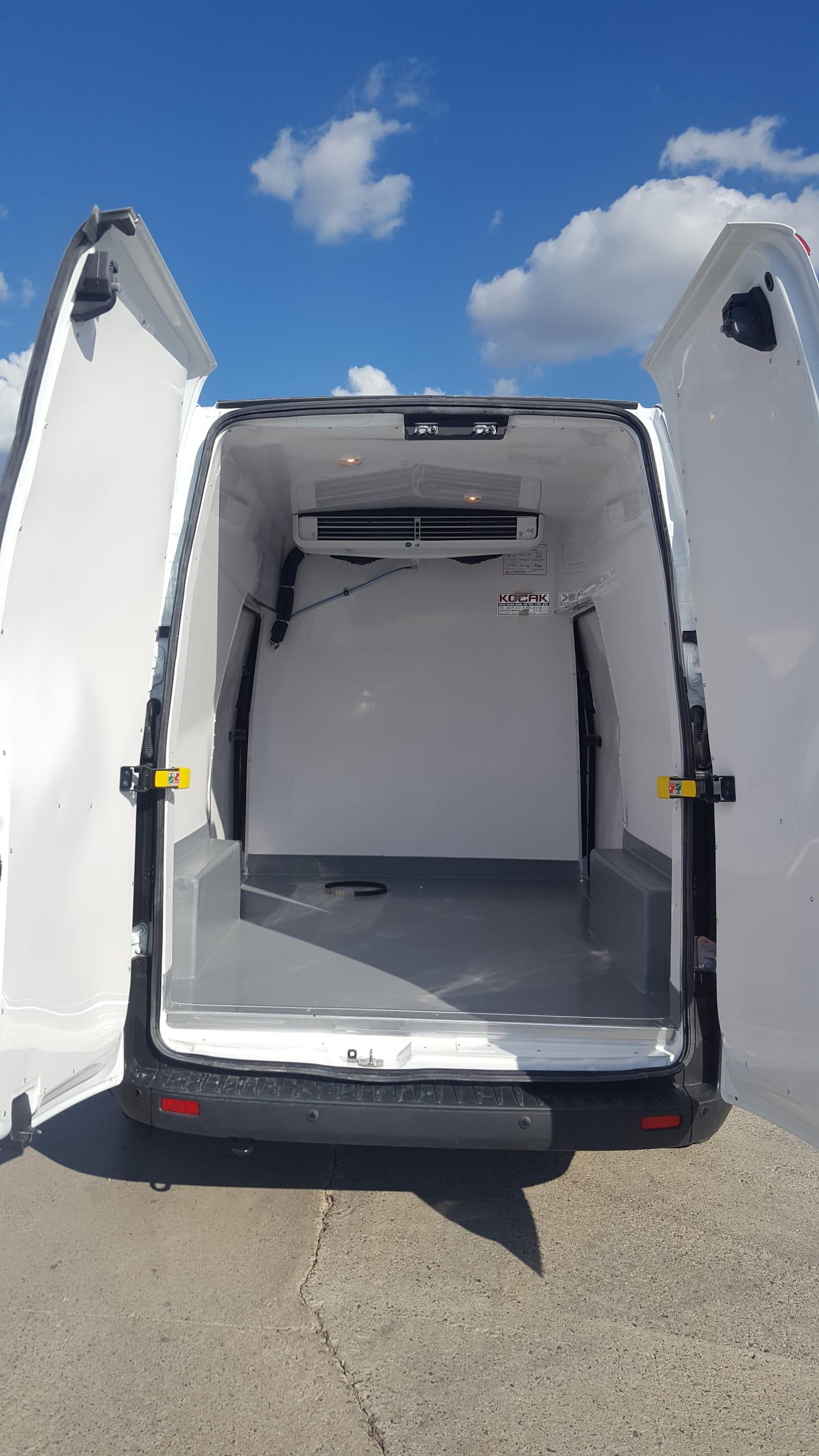 Panelvan İzolasyon