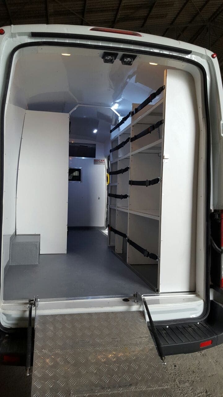 Panelvan İzolasyon