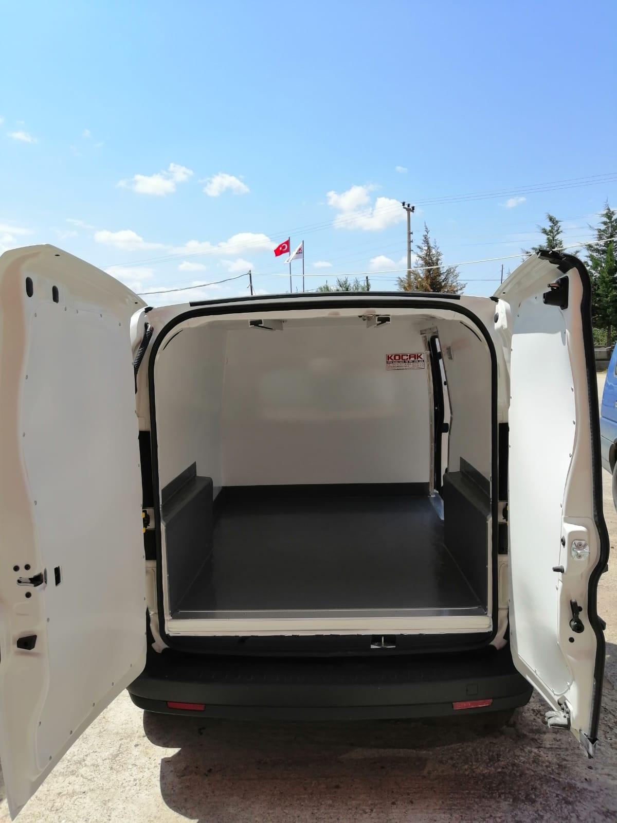 Panelvan İzolasyon