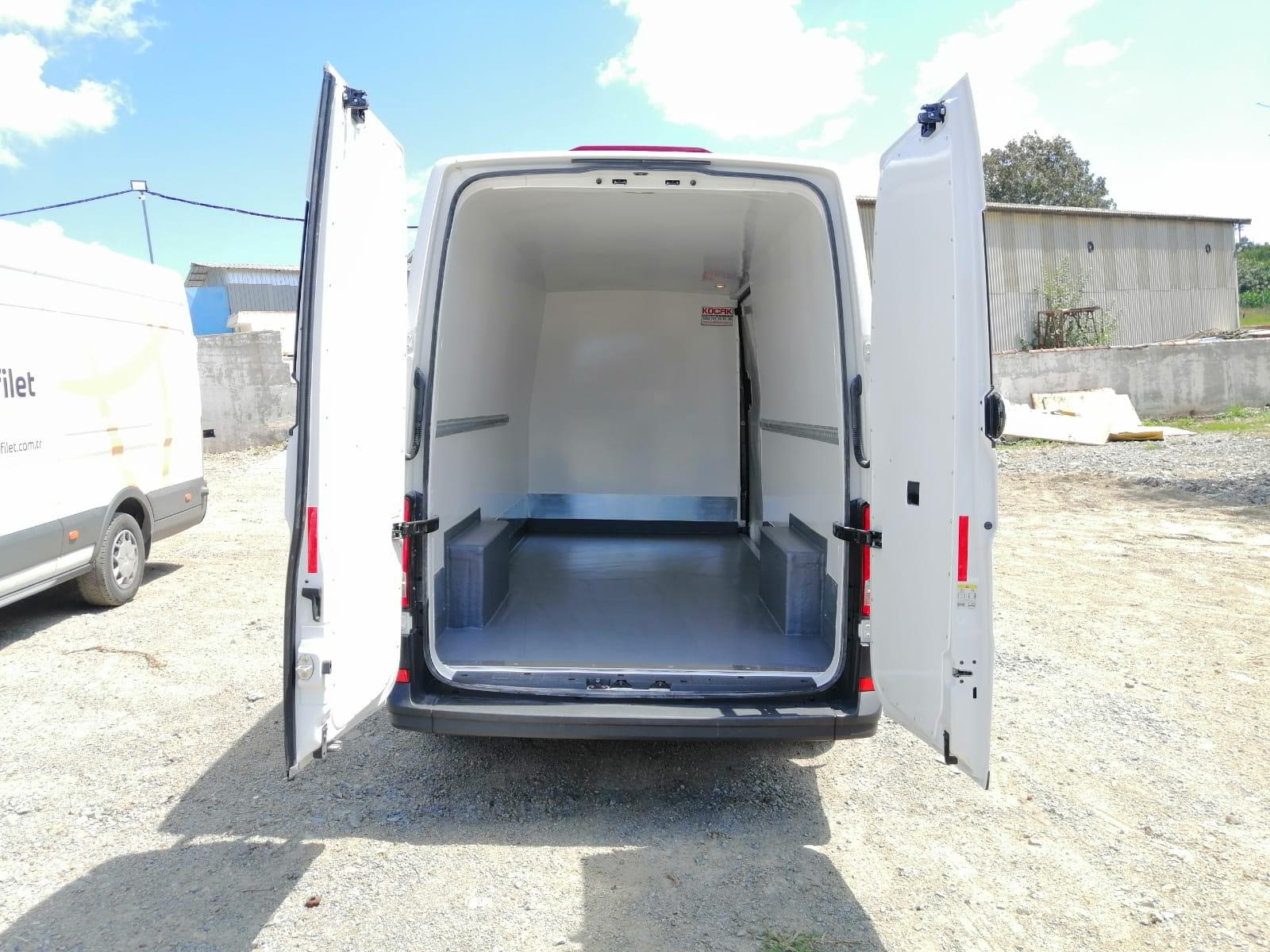 Panelvan İzolasyon