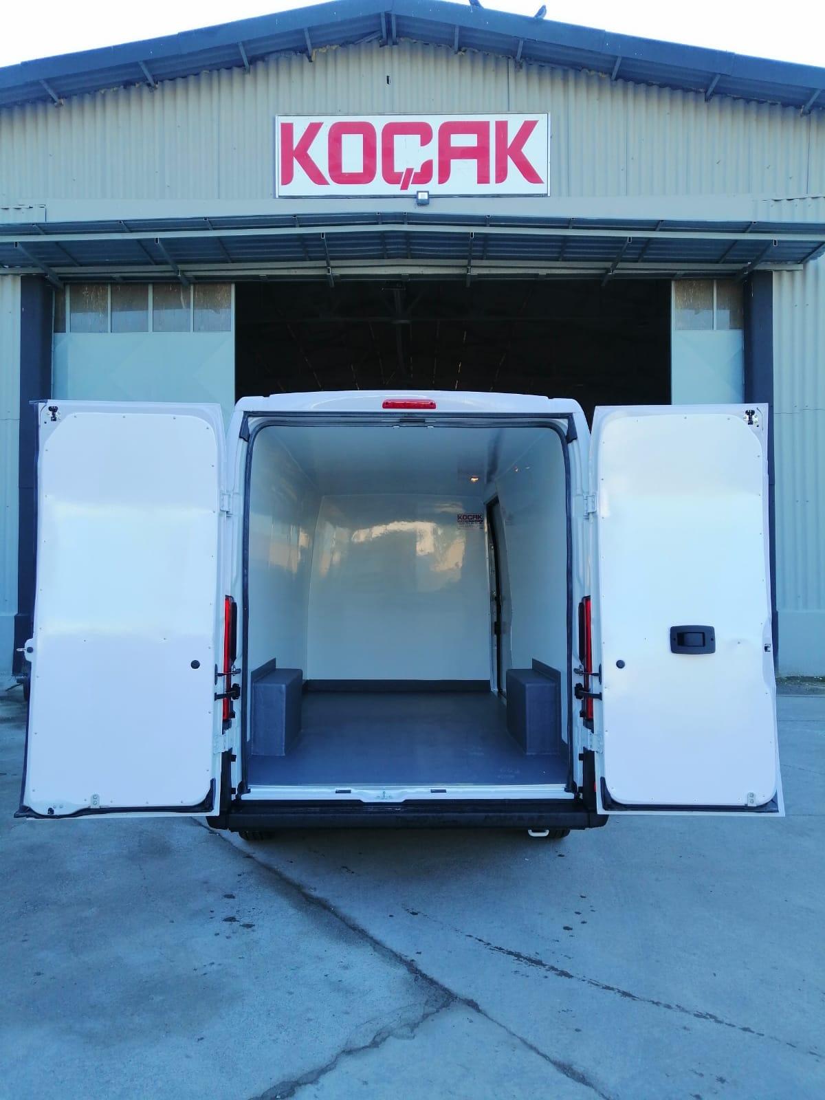 Panelvan İzolasyon