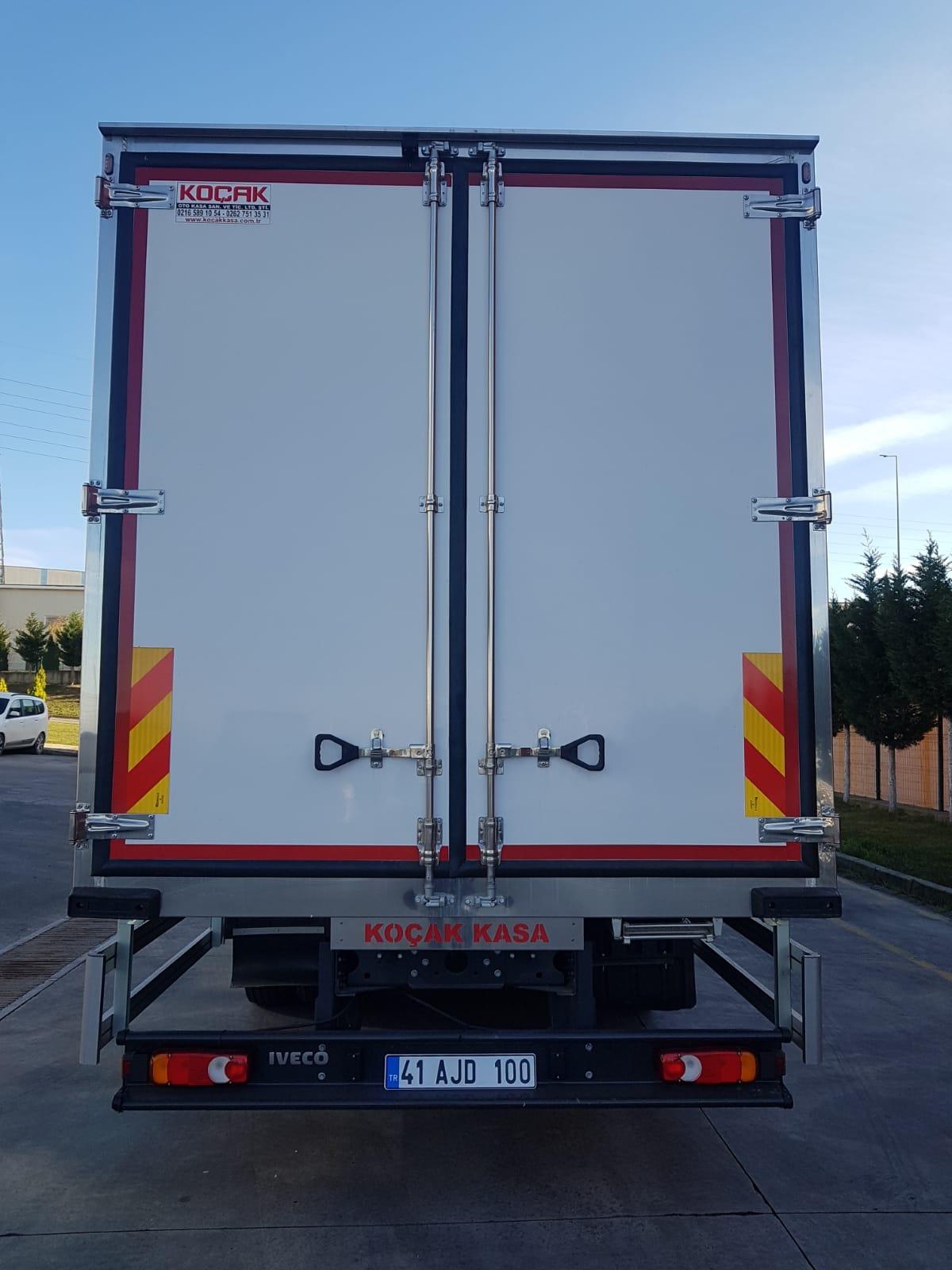 Polyester Frigorifik Kasa